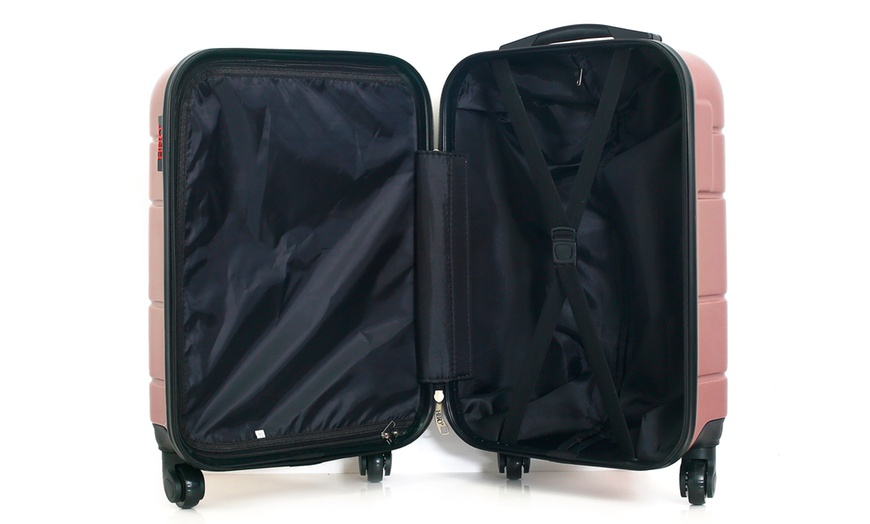 Image 22: Cabin Suitcase