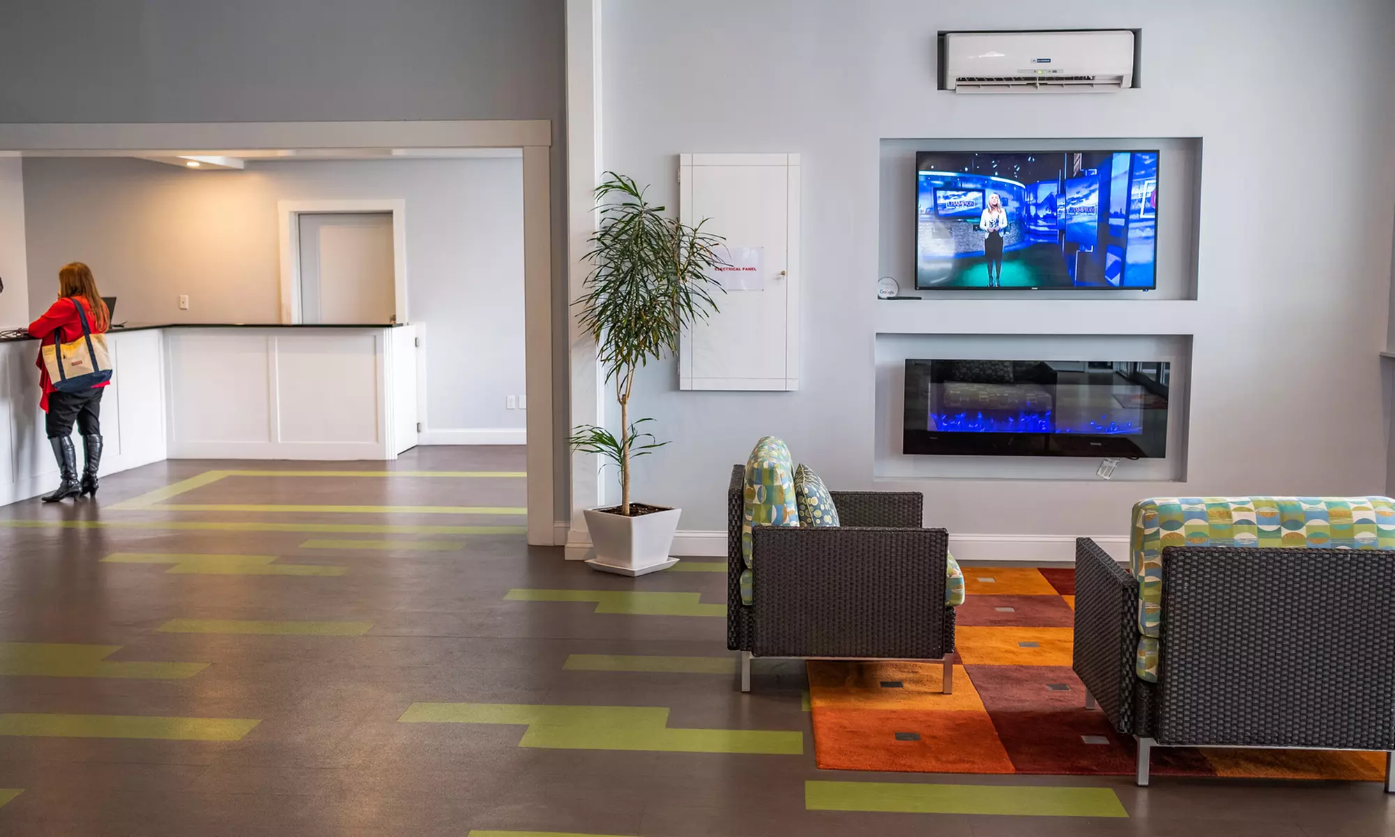 Stay at Hyannis Plaza Hotel, Barnstable!