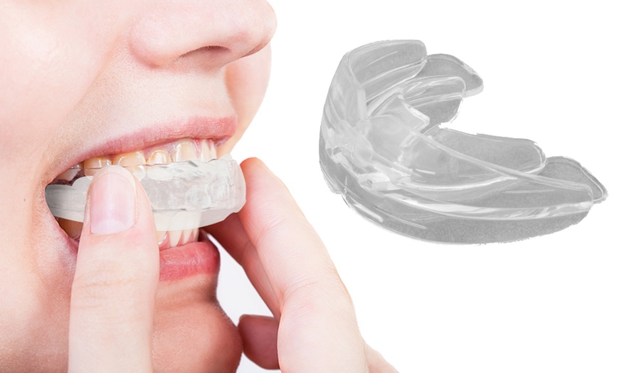 Image 2: Orthodontic Teeth Retainer