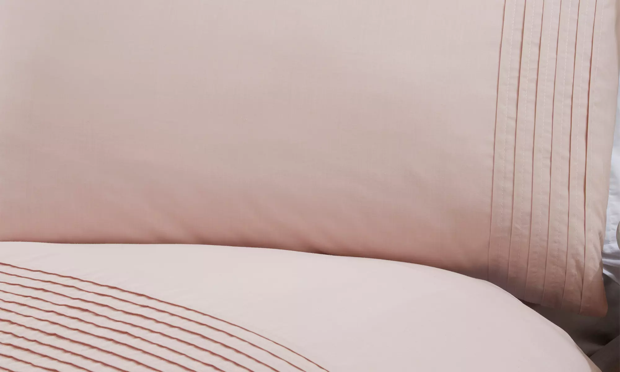 Polycotton Pintuck Duvet Set