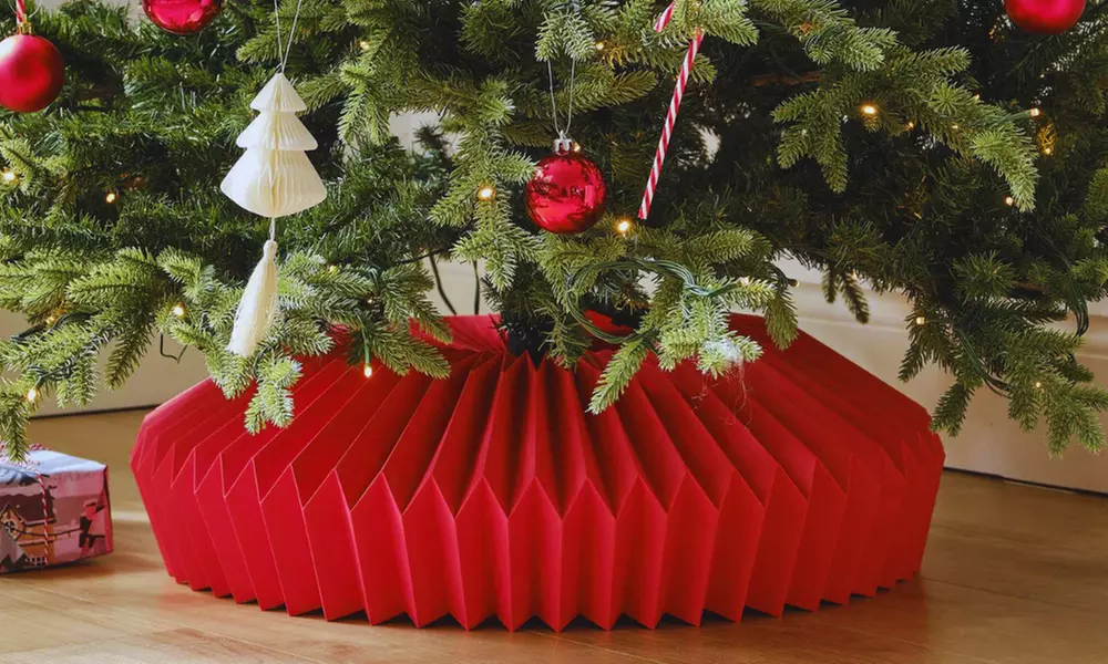 Roter Weihnachtsbaumrock in Größe nach Wahl - Primary Image