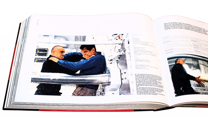 Image 4: The James Bond Archives 007 Book