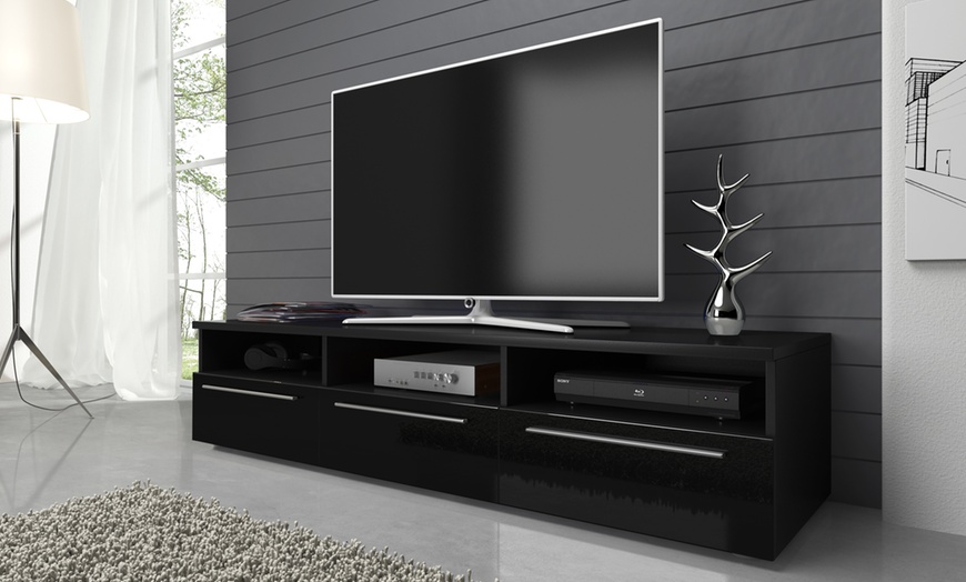 Image 5: Detroit TV Cabinet