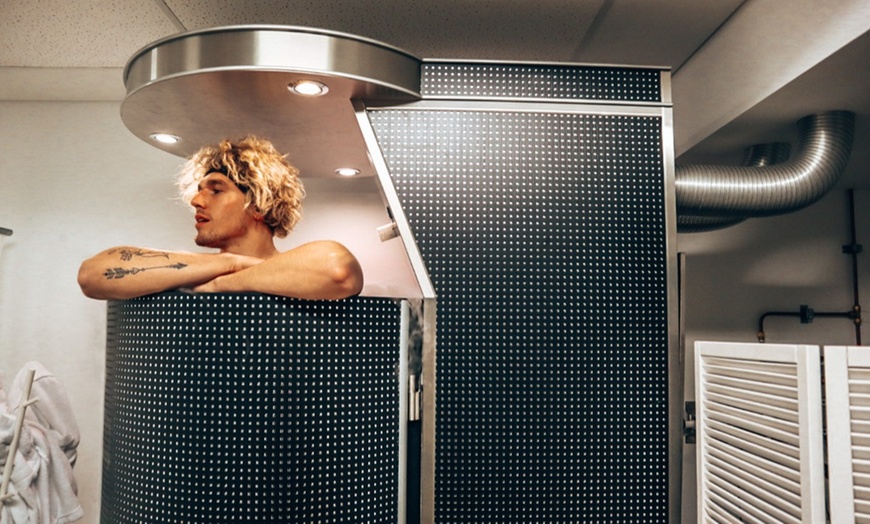 Image 1: Full-Body Cryotherapy