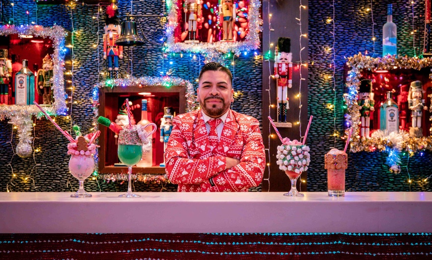 Image 5: Entry and Drink at Iconic Frostys Christmas Bar Pop-Up in Chicago