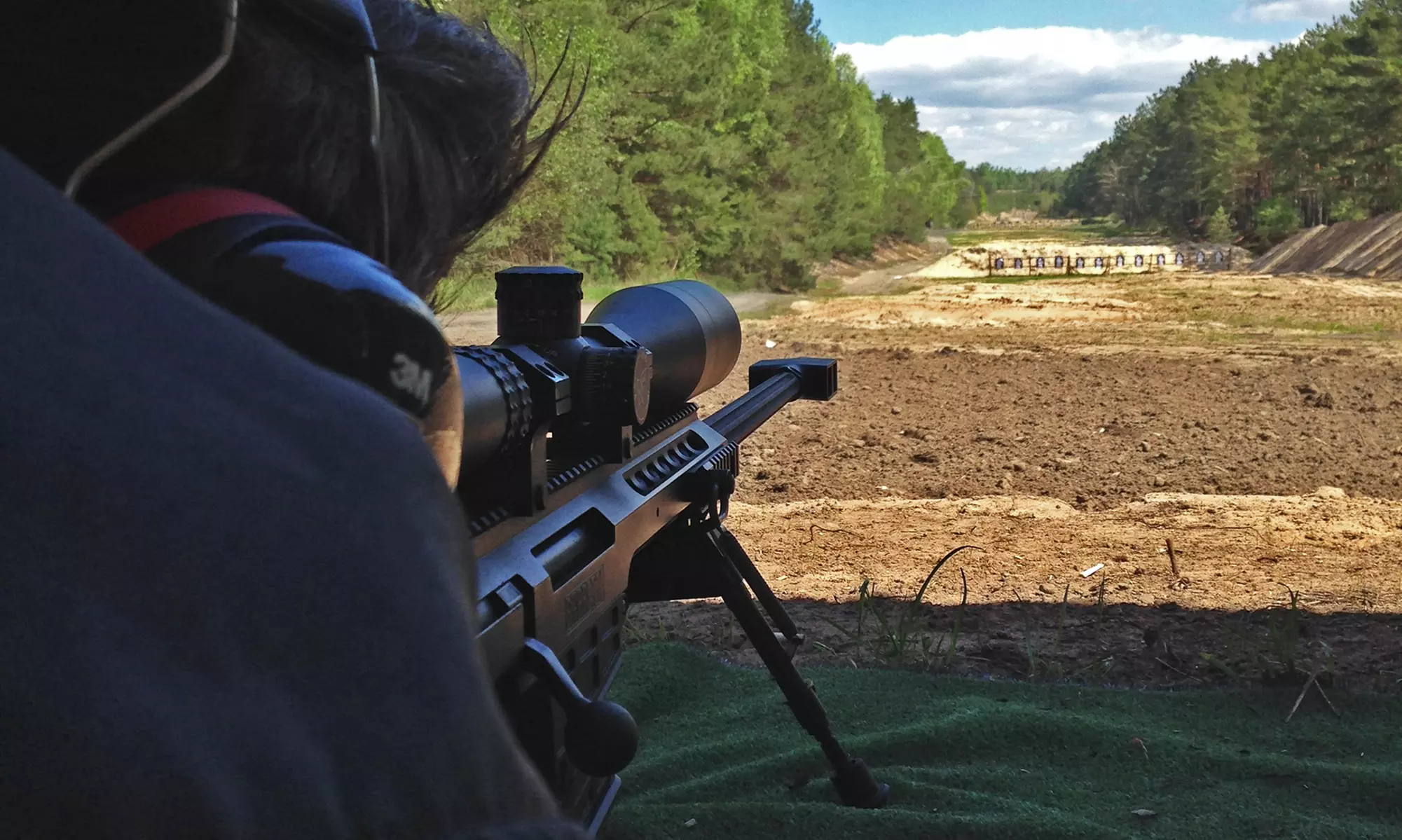 Strzelnica z pakietem amunicji w Akademii Obrony Saggita