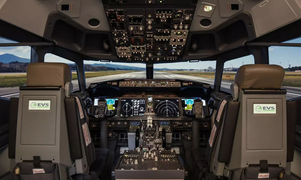 Flugsimulator in Originalcockpits, opt. mit Full-Motion