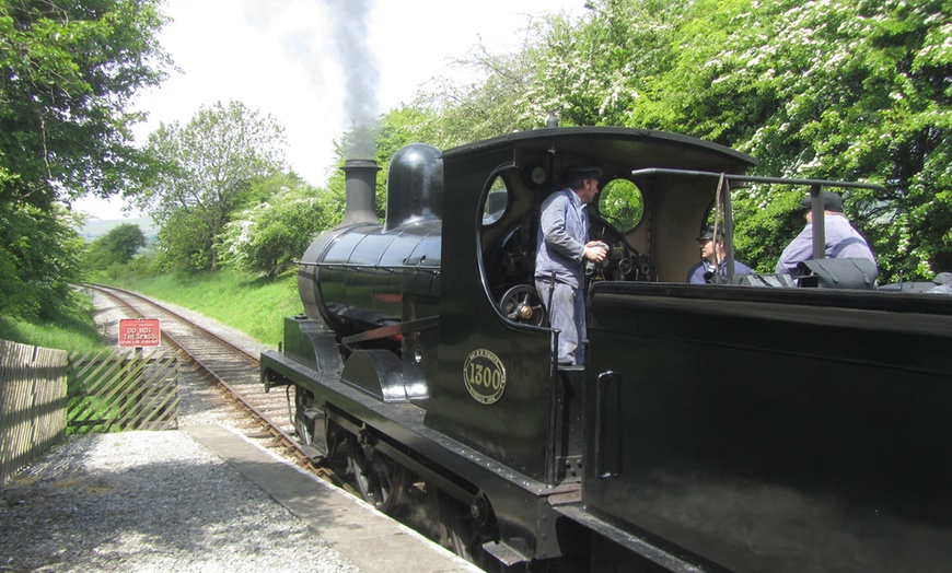 Image 4: Embsay Bolton Abbey Rail Tickets