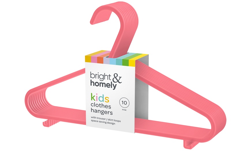 Image 5: Children's Hangers with Loops