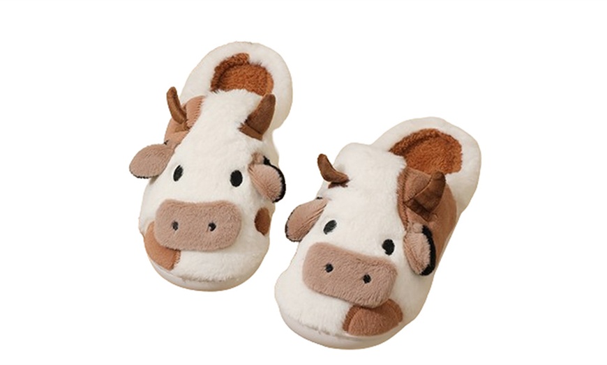 Image 4: Novelty Cartoon Cow Slippers