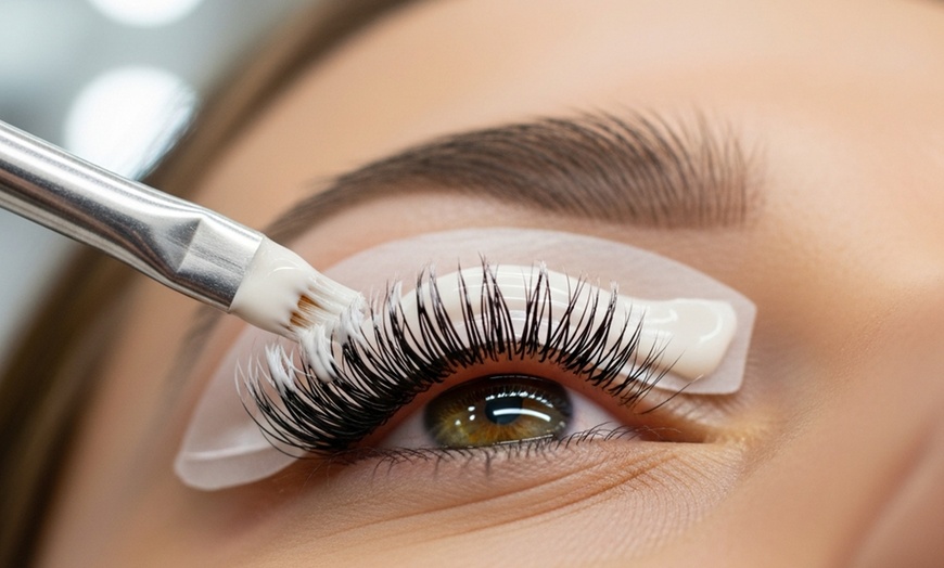 Image 2: Brow & Lash Tint, Keratin Lash Lift or Keratin Brow Lamination w/ Tint