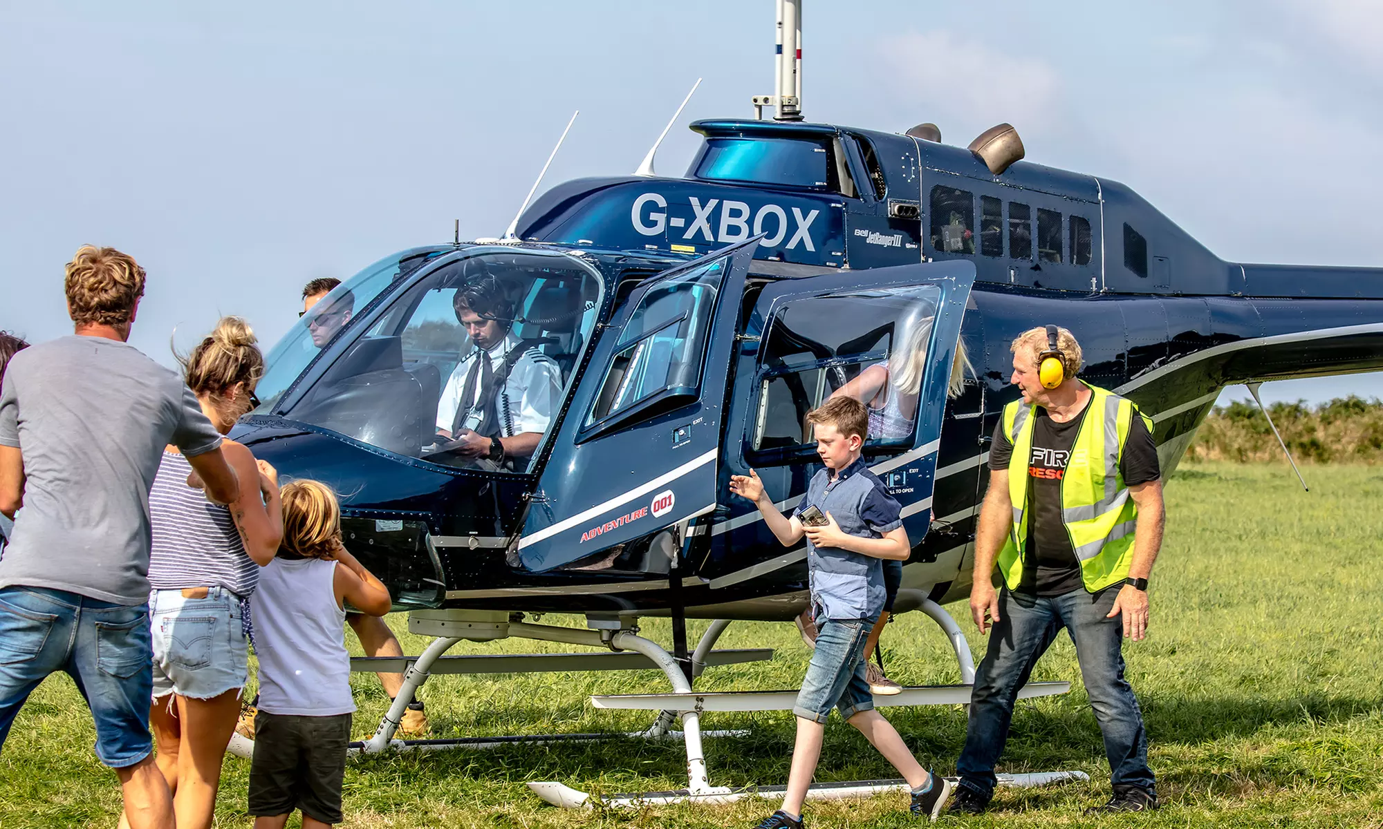 Helicopter Trip and Hike for 2 | Enjoy Thrill and Serenity