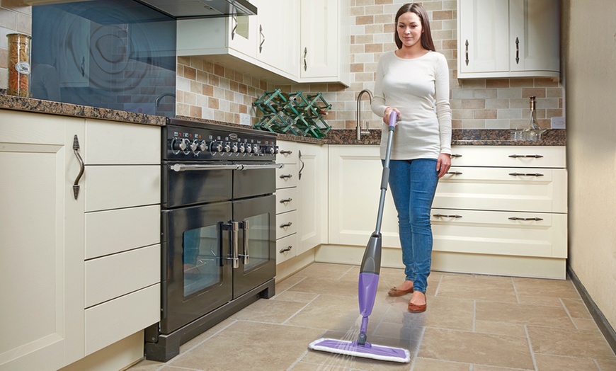 Image 2: Manual Hard Floor/Tile Spray Mop