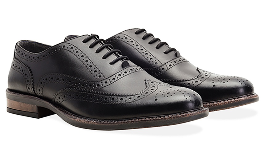 Image 9: Men's Oxford Brogue Shoes