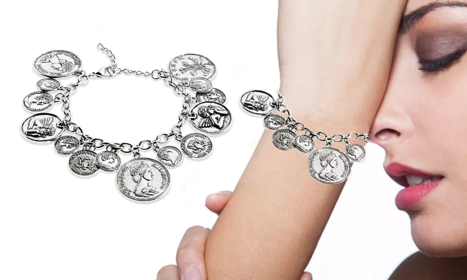 Bracelet à breloques en forme pièces de tailles variées - Primary Image