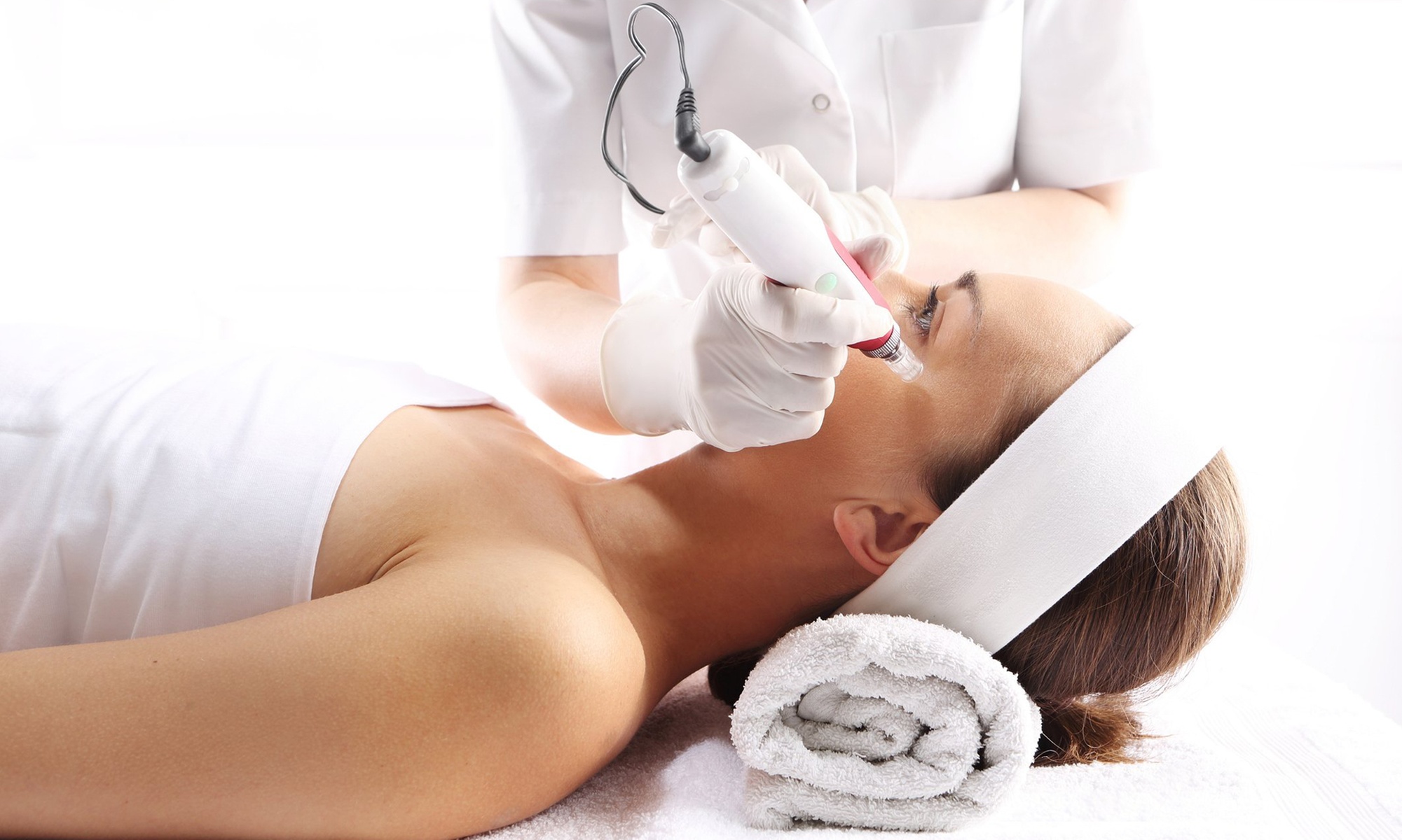 Hydradermabrasion Organic Facial with Peel