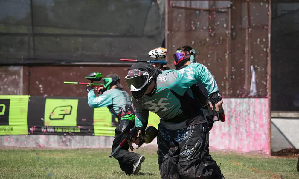 3-Hour Paintball Adventure w/ Unlimited Air Refills & 100 Paintballs