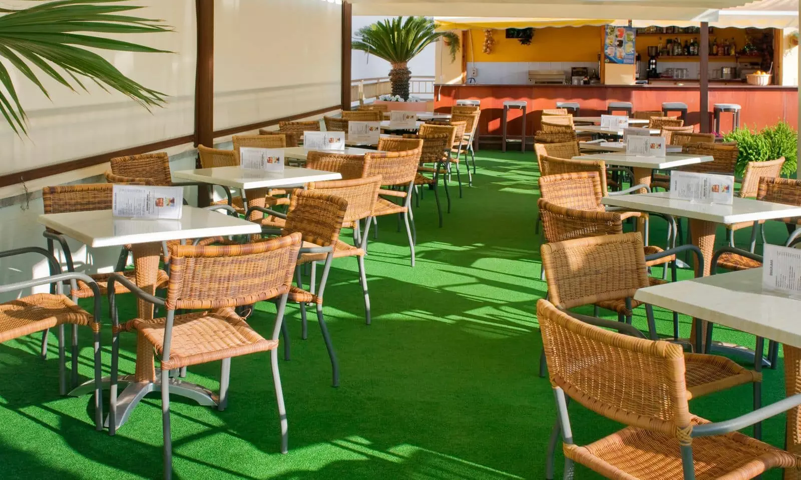 Pineda de Mar : chambre standard en demi-pension ou pension complète