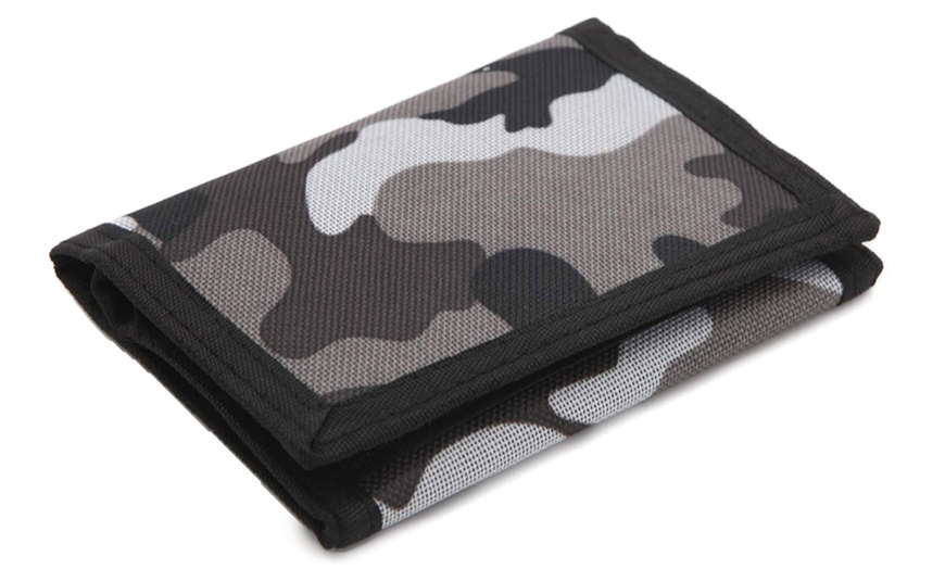 Image 2: Slim Camouflage Wallet