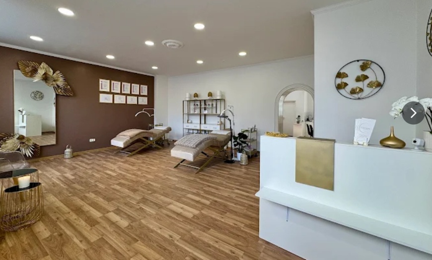 Image 4: Relax-Detox-, Spa- od. Luxus-Gesichtsbehandlung mit Goldpartikel-Maske