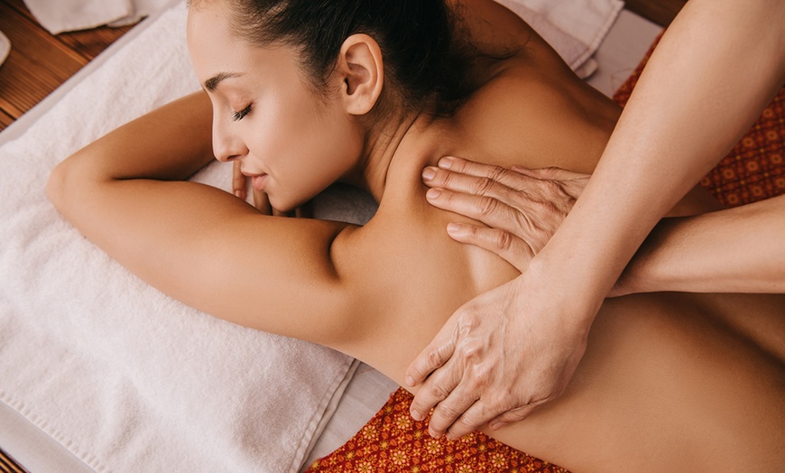 Image 1: Jusqu'à 40% de remise sur Massage - Thaïlandais chez THAITIP MASSAGES MARTIGUES