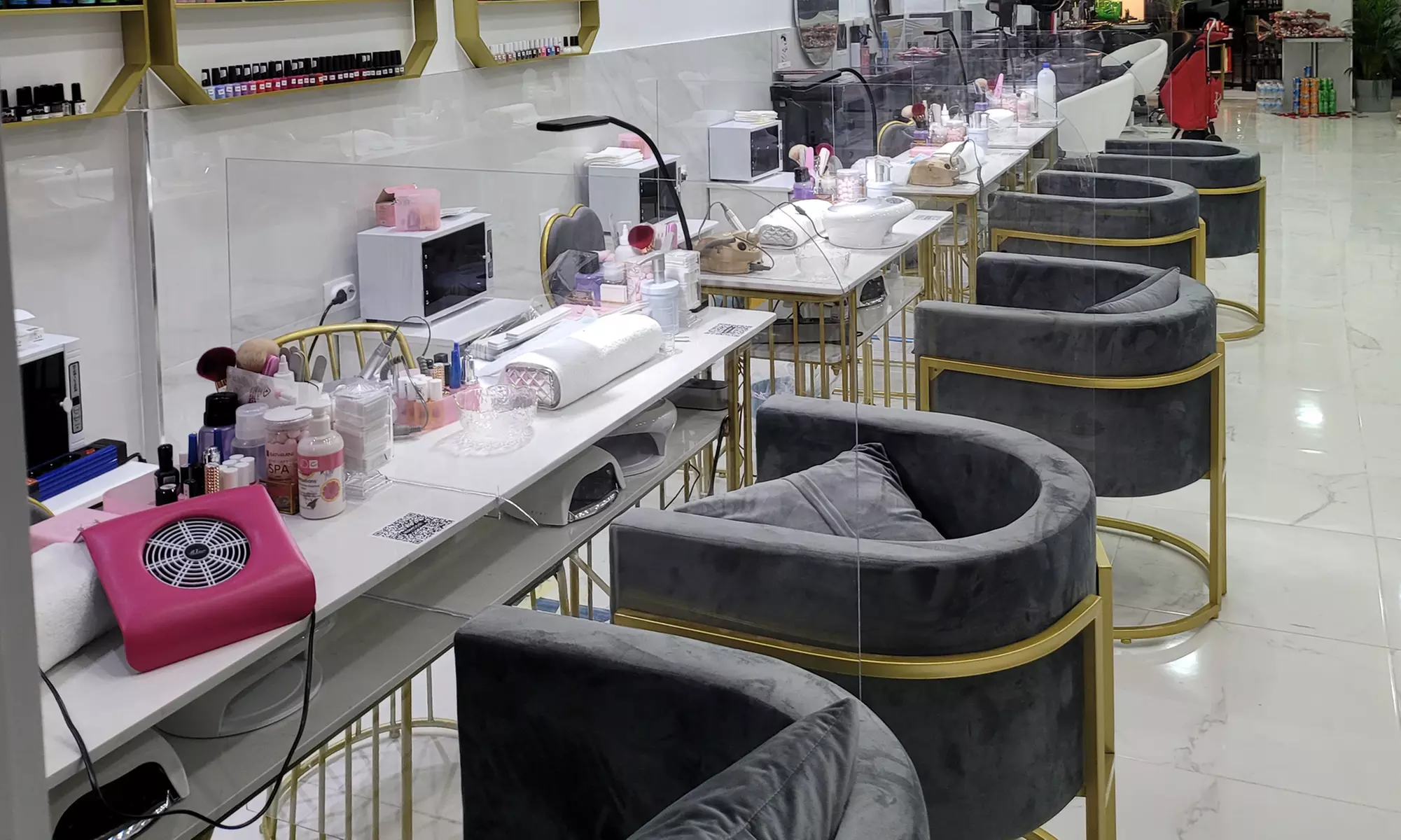 Piel suave y sin vello durante 1 año: tarifa plana de depilación láser