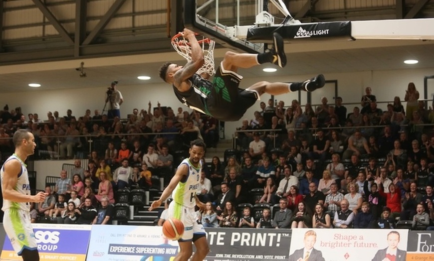 Image 2: Basketball with Newcastle Eagles