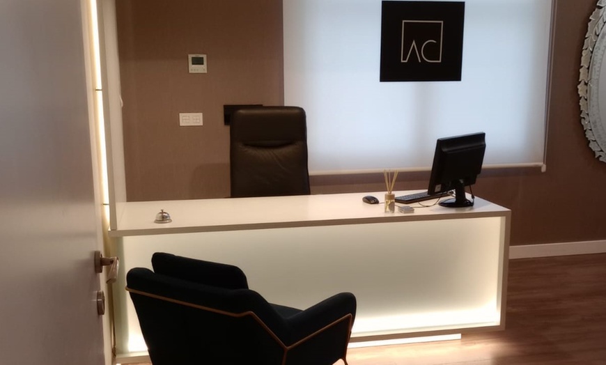 Image 4: 1, 2 o 4 sesiones de tratamiento corporal con HIFU y Ultratone