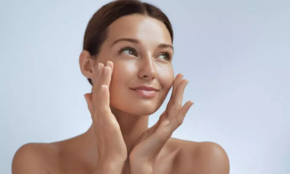 Sesión de tratamiento HIFU facial en una zona o rostro completo