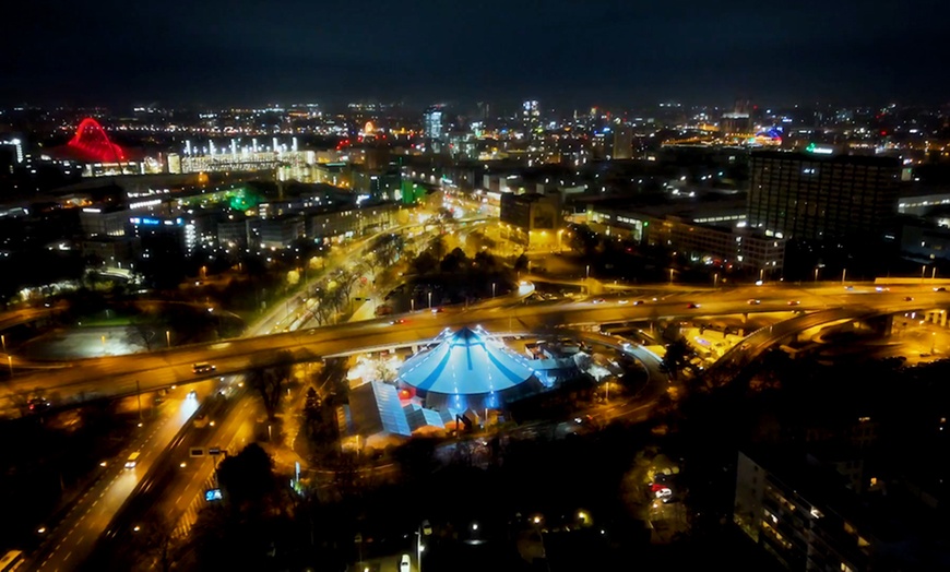 Image 2: Kölner Weihnachtscircus: 1 Ticket vom 28.11. bis 07.12.2025