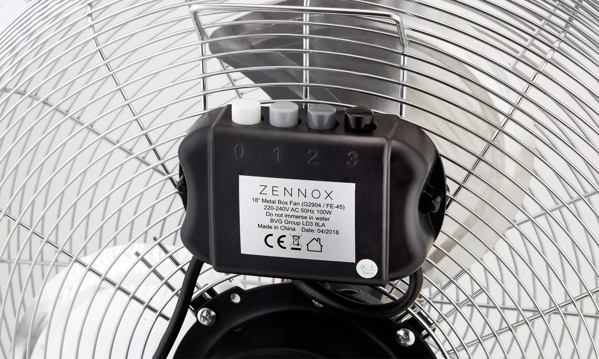 Zennox 18" Box Cooling Fan - Second Medium