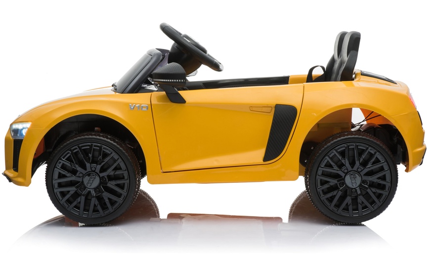 Image 9: Elektrische kinderauto Audi R8 Spyder