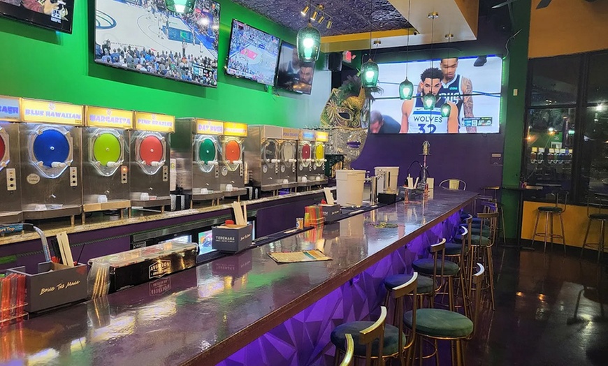 Image 6: New Orleans Flavors: Po'Boys, Beignets, Cocktails, & Boozy Brunches