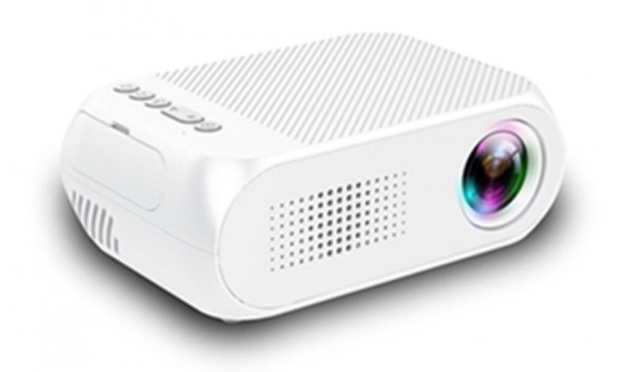 Image 7: LED Mini Projector