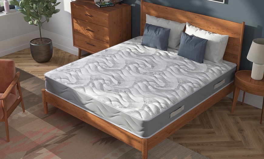 Image 1: Matelas ergonomique en mousse mémoire Multiform