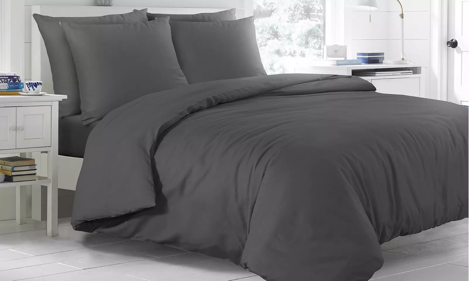 Parure de lit unie 100% coton avec housse de couette et 1 ou 2 taies d'oreillers, taille et coloris au choix - Primary Image