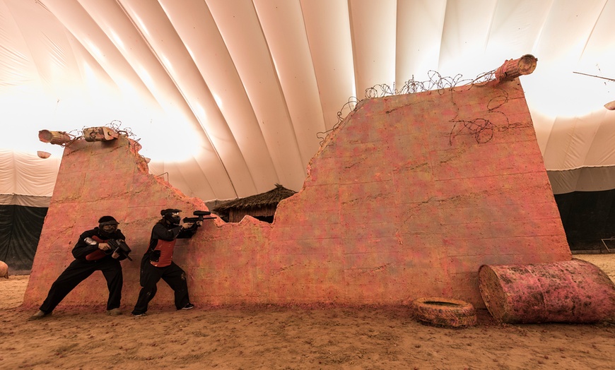 Image 2: Game of Paintball with 200 Balls