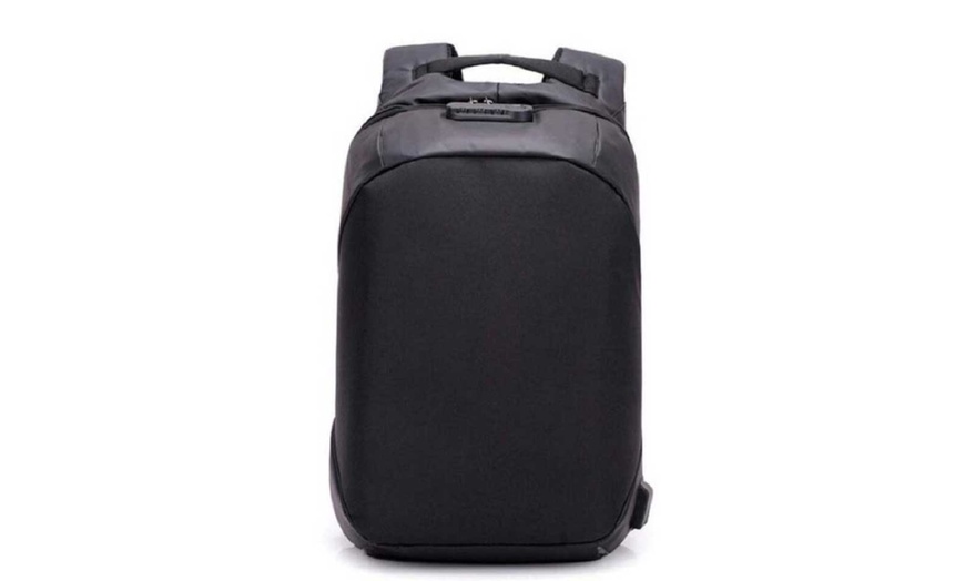 Image 7: Anti-Theft USB Port Backpack 