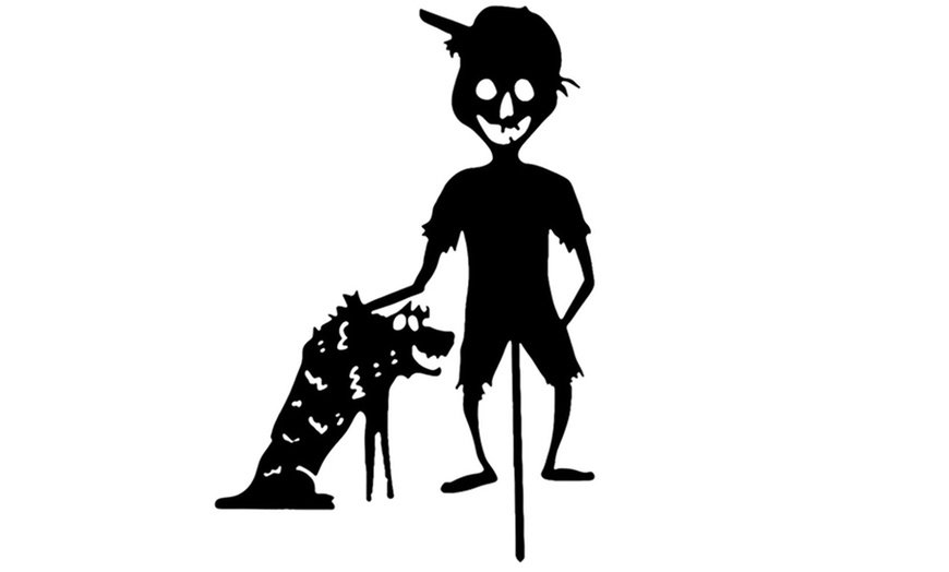 Image 15: Halloween Little Sinister Garden Pile Silhouette