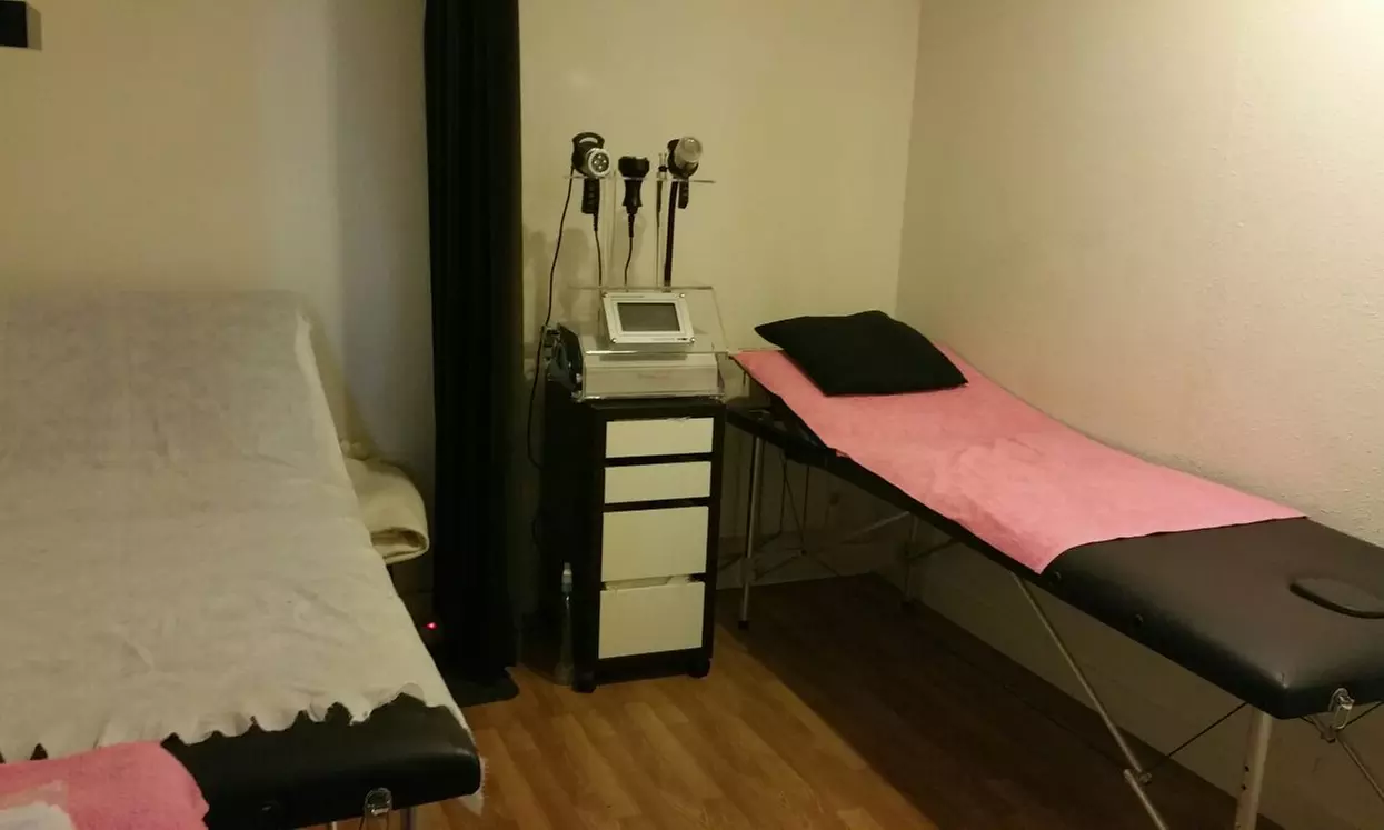 Tratamiento drenante con aparatología a elegir en Estética Vanity