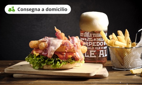 Menu a domicilio con hamburger da 250 grammi e bevanda per una o 2 persone al Ristorante Pizzeria Pomar