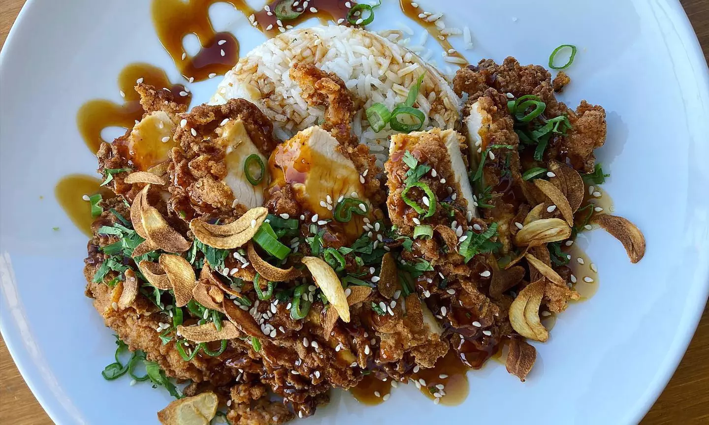 Enjoy a Bistro Experience with $10 or $20 Groupon Options