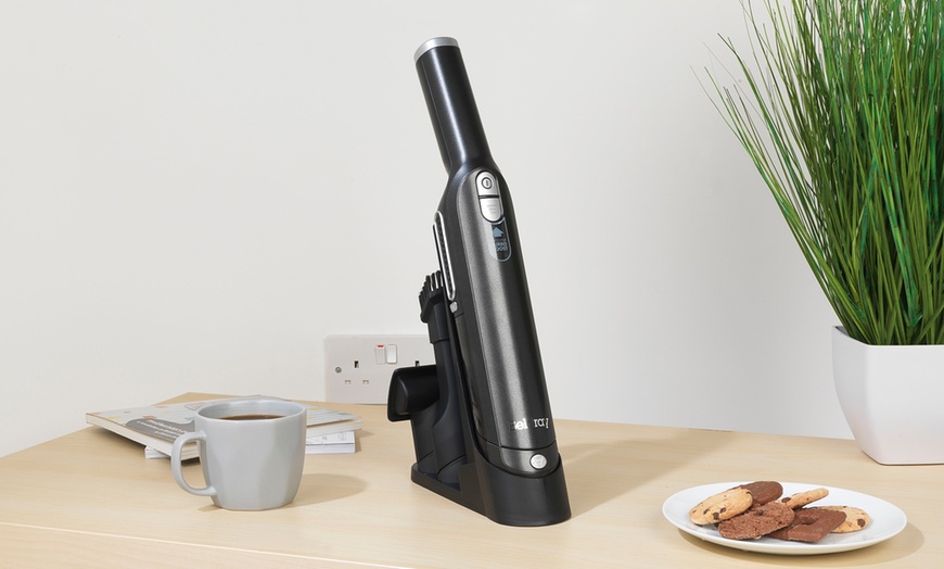 Image 2: Beldray Handheld Vacuum Cleaner