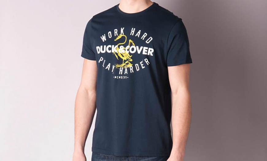 Image 6: Men's Duck and Cover T-Shirts