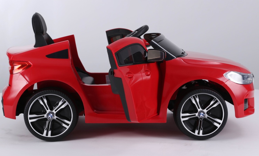 Image 13: BMW 6 GT-Style Kids' Electric Ride-On-Car