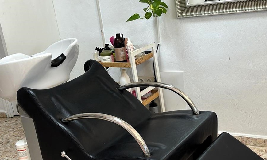 Image 3: Cambio de look con diagnóstico capilar, corte, peinado, tinte o mechas 