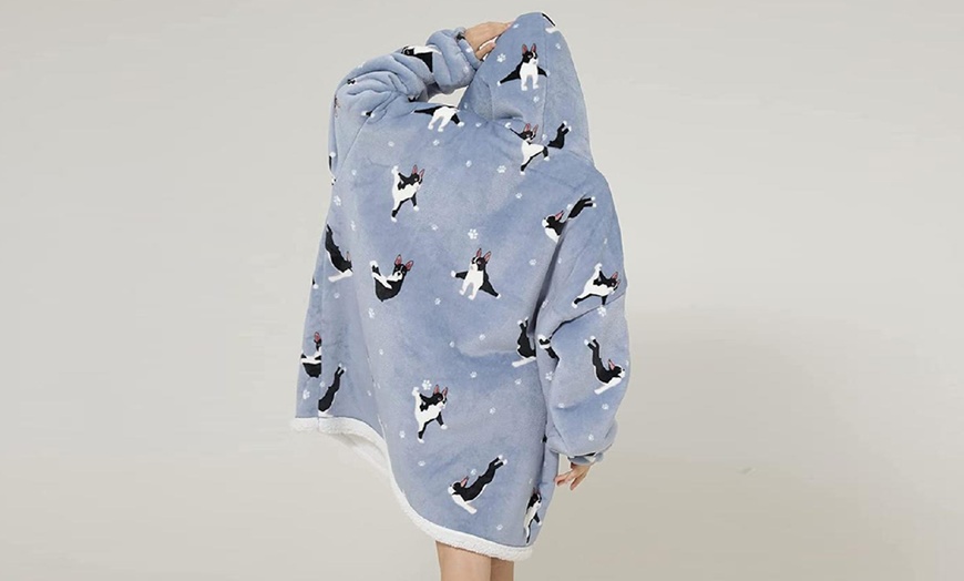 Image 23: Kids' Oversized Fluffy Hoodie Blanket