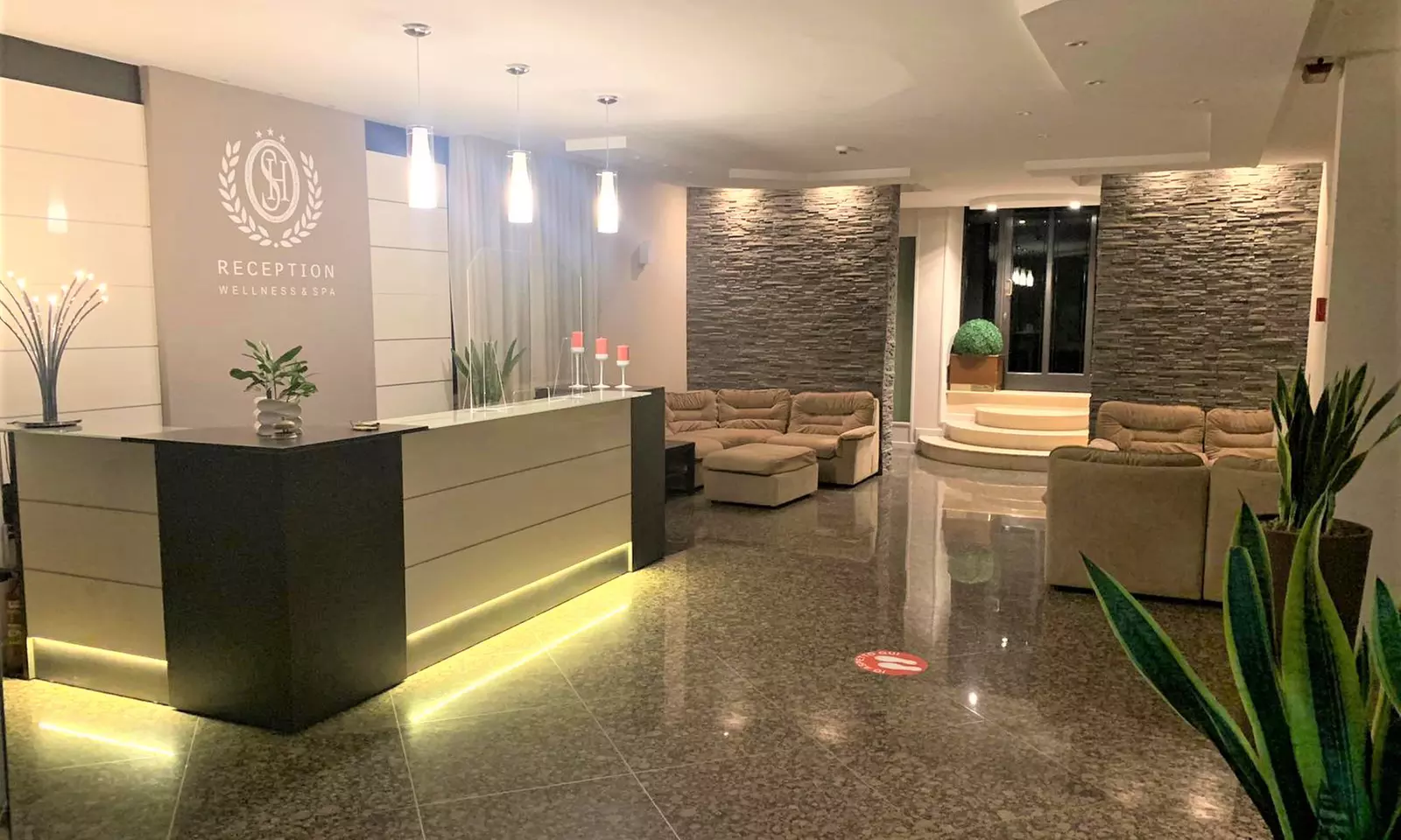 Fiuggi: camera matrimoniale con Spa, grotta di sale, massaggio e cena