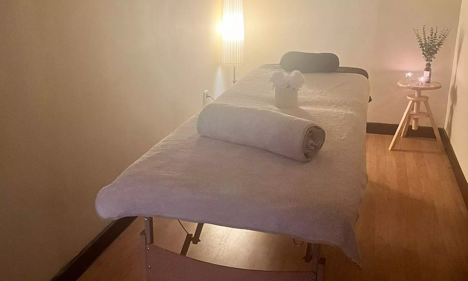 Masaje de hasta 60 minutos a elegir entre varias disciplinas