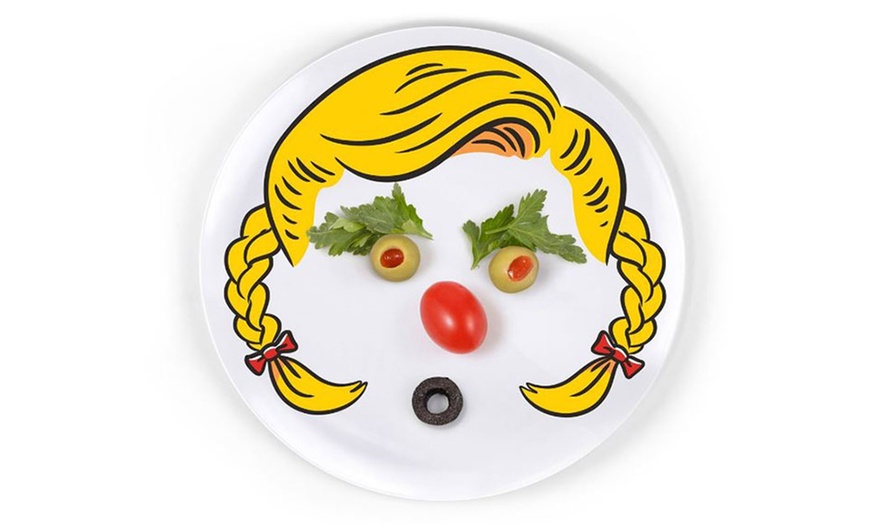 Image 4: Children's Dinner Plates Set